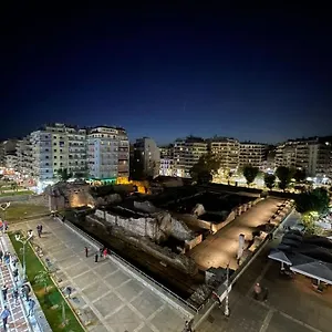 rezervați aici