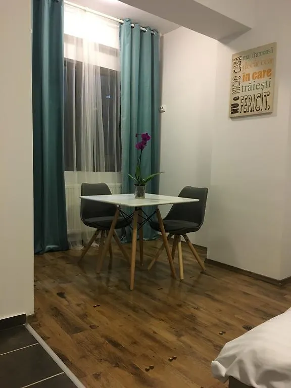 Central Studio Bucharest 0*,